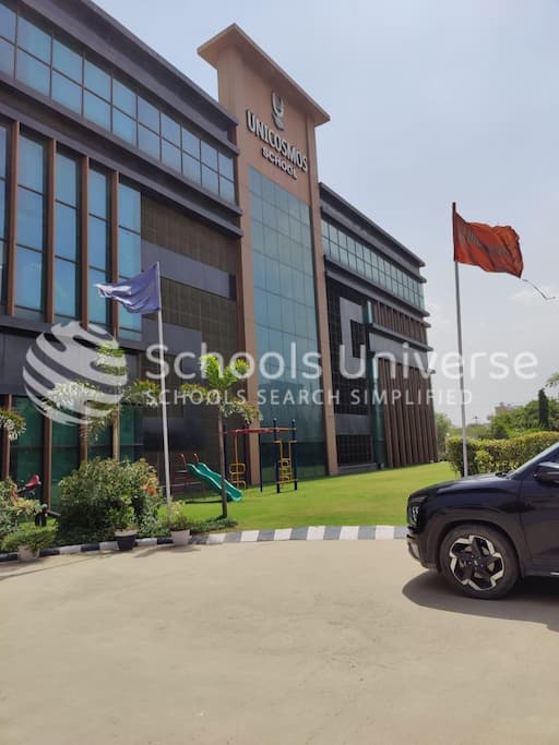Unicosmos School gallery image 7