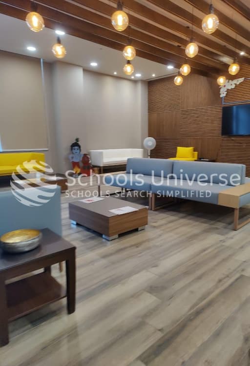 Unicosmos School gallery image 16