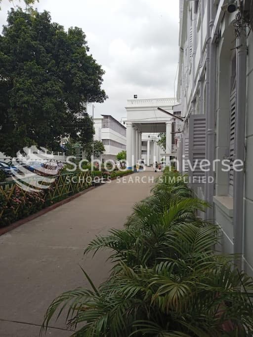 La Martiniere For Girls School gallery image 6