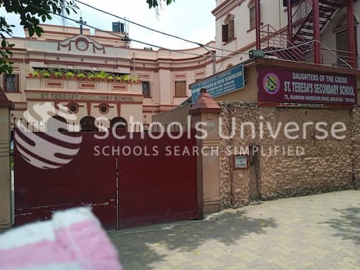 St Teresa'S Secondary School gallery image 3