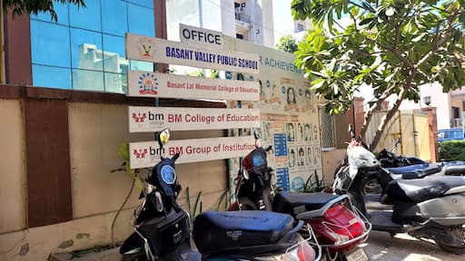 Basant Valley Public School gallery image 1