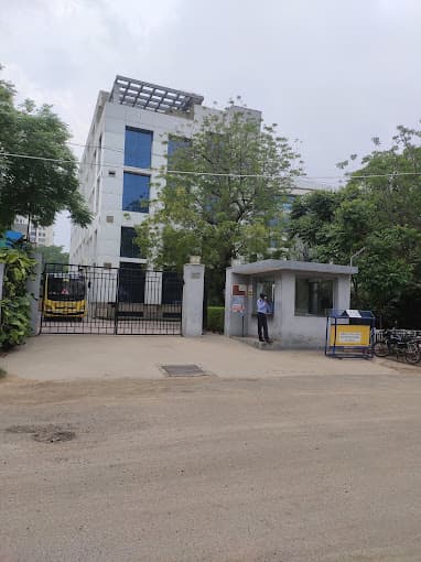 Manav Rachna International School gallery image 3
