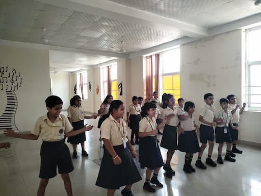 Basant Valley Global School gallery image 1