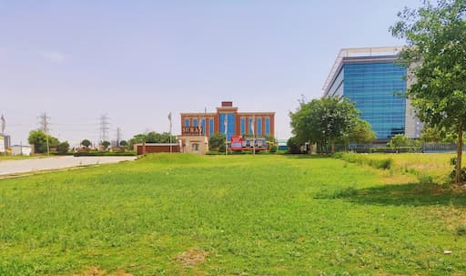 Suraj School gallery image 3