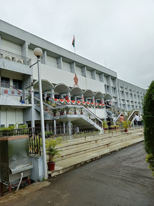 The Bishop's School gallery image 2