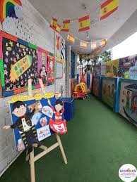 Snuggles World Preschool gallery image 2