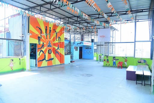 Aryan Public School gallery image 2
