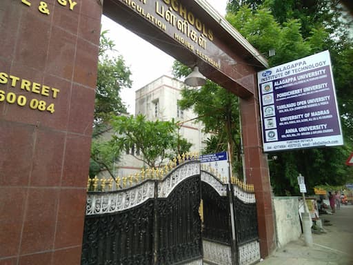 Alagappa Matriculation Higher Secondary School gallery image 3