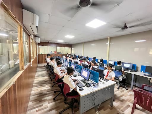 Narayana e-Techno School gallery image 2