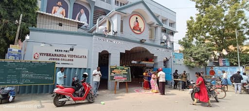 Vivekananda Vidyalaya Junior College gallery image 3