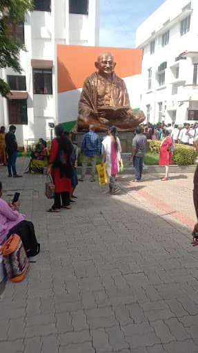 Mahatma Gandhi Vidyalaya School gallery image 1