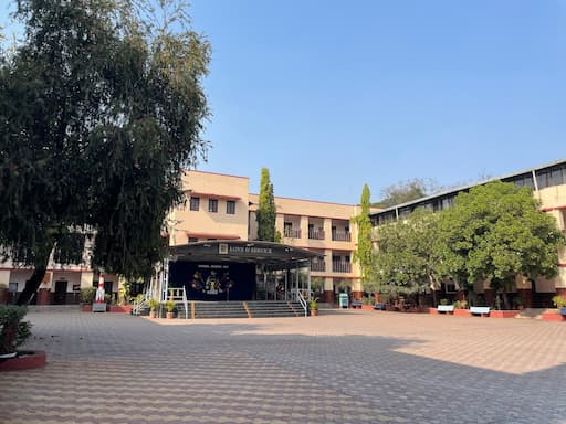 St Josephs Convent Girls High School gallery image 2