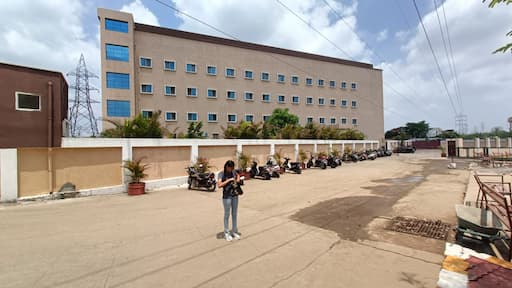 Raj Vedanta School gallery image 4