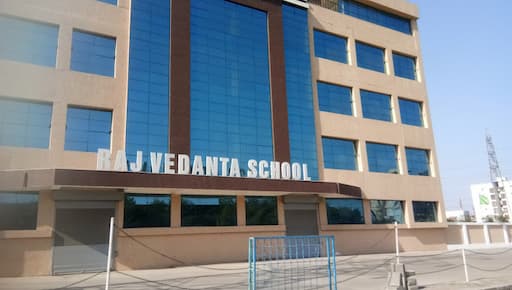 Raj Vedanta School gallery image 3