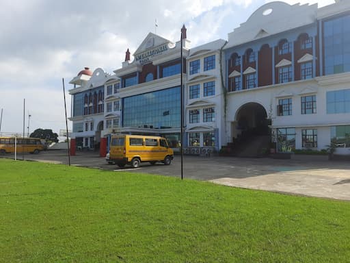 International Public School gallery image 2