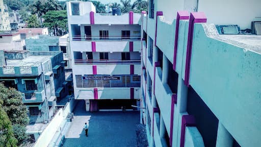 Seventh Day Adventist Secondary School gallery image 2