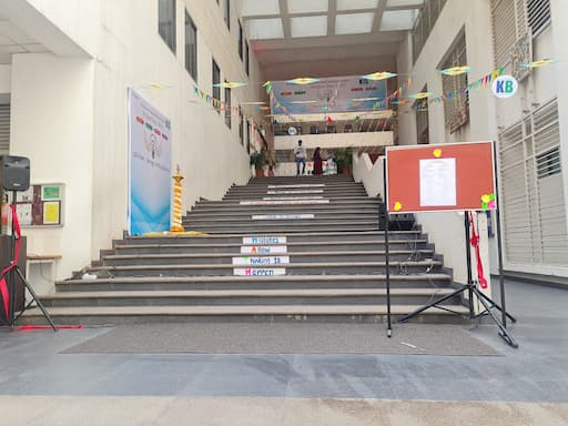 Kohinoor International School gallery image 1