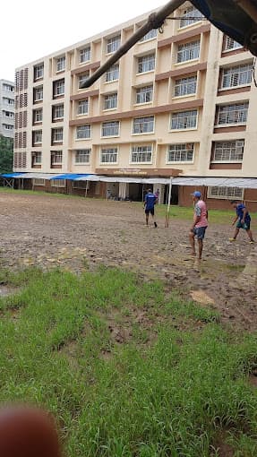 Parle Tilak Vidyalaya English Medium School gallery image 3