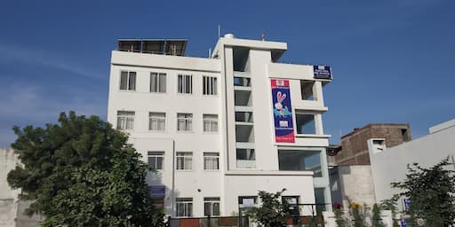 Euro World School gallery image 2