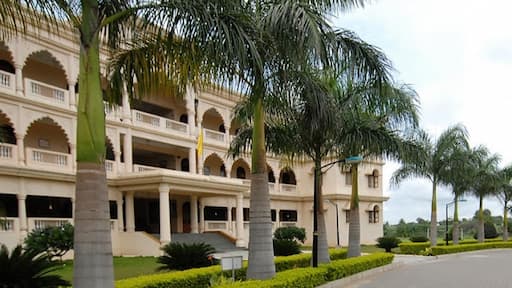 MIT Pune's Vishwashanti Gurukul - An IB World School gallery image 1