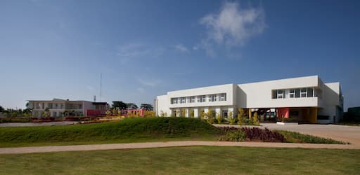 Redbridge International Academy gallery image 2