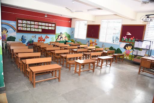 Baldwin Girls' High School gallery image 1