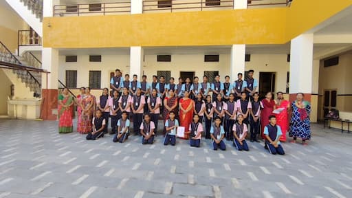 New R K Public School gallery image 2