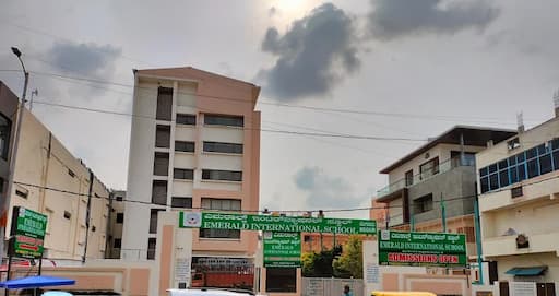 Emeralds International School gallery image 9
